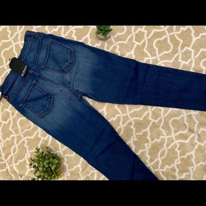 High Waist Skinny Jean